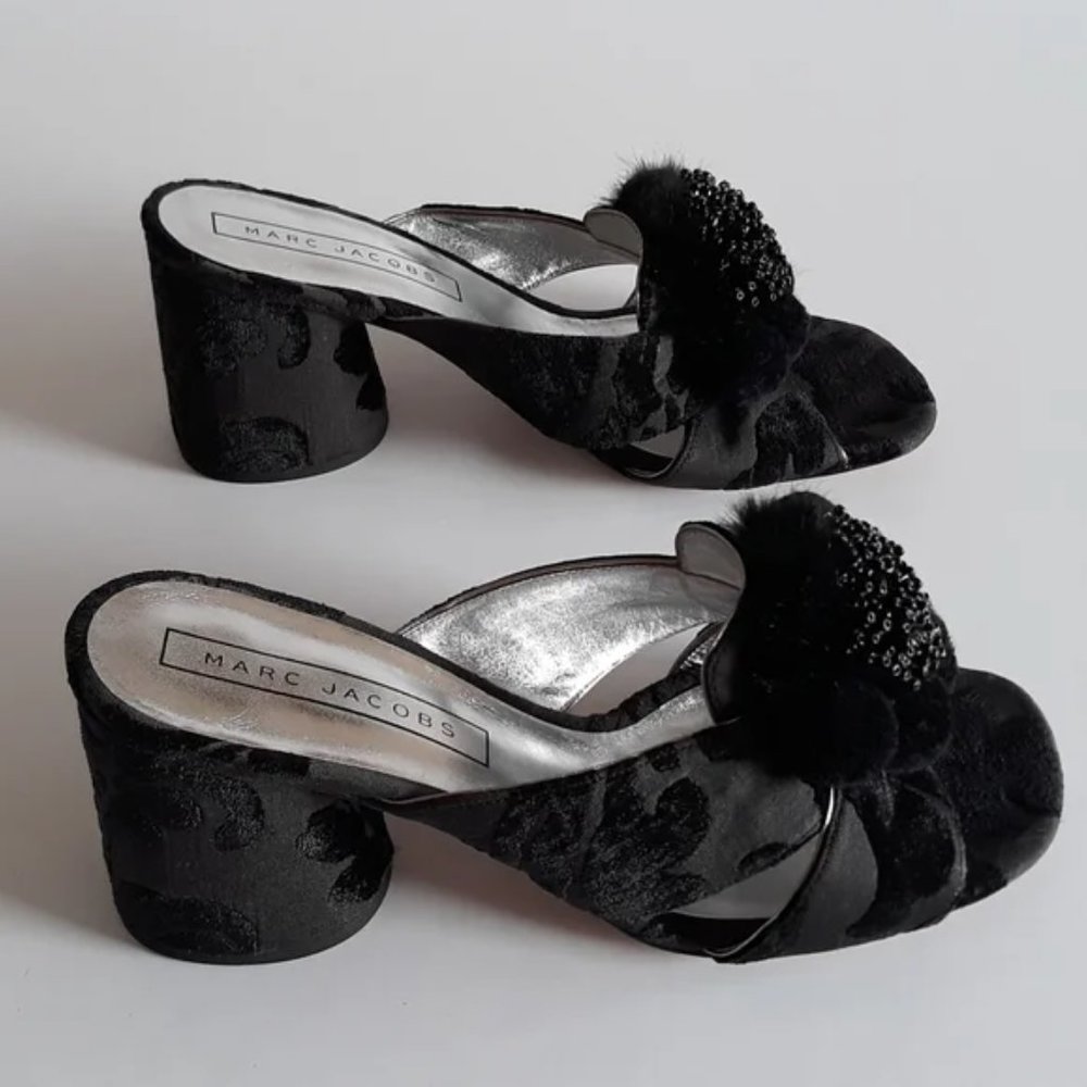 Marc Jacobs Black Aurora Pompom Mule 40/US 10